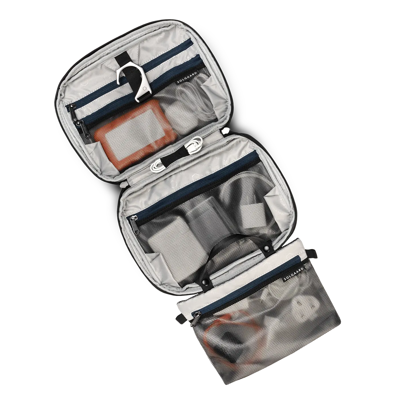 Trio Hanging Toiletry Kit - Image 6